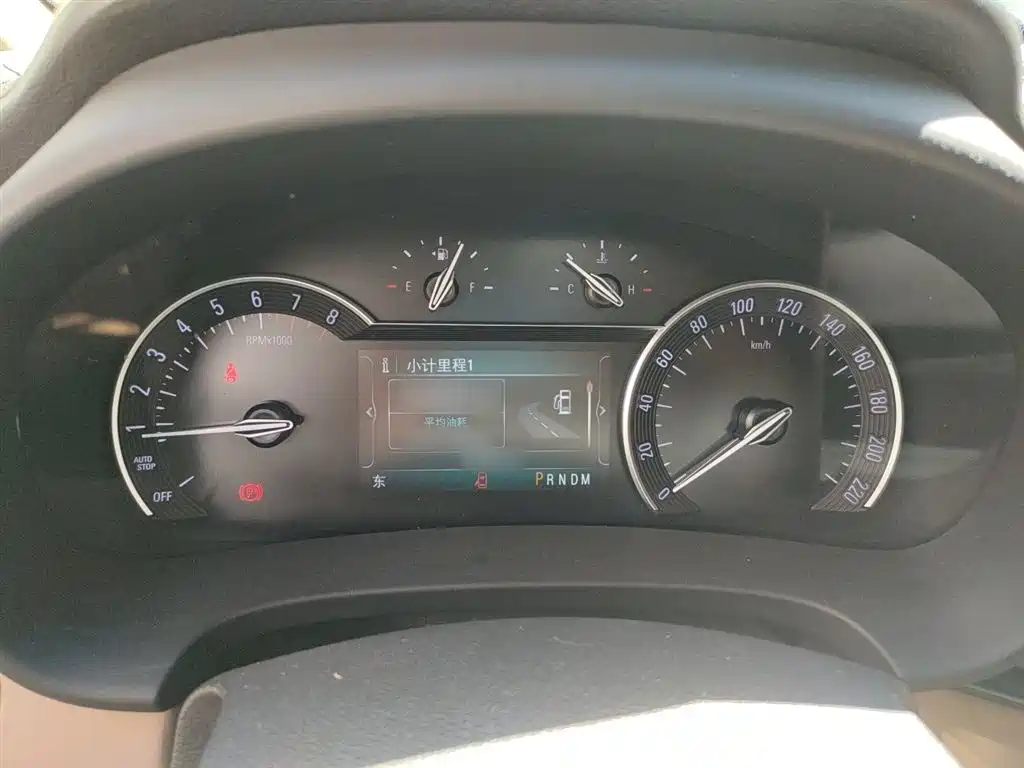 Buick GL8 2017 ES 28T Flagship China V фото 4