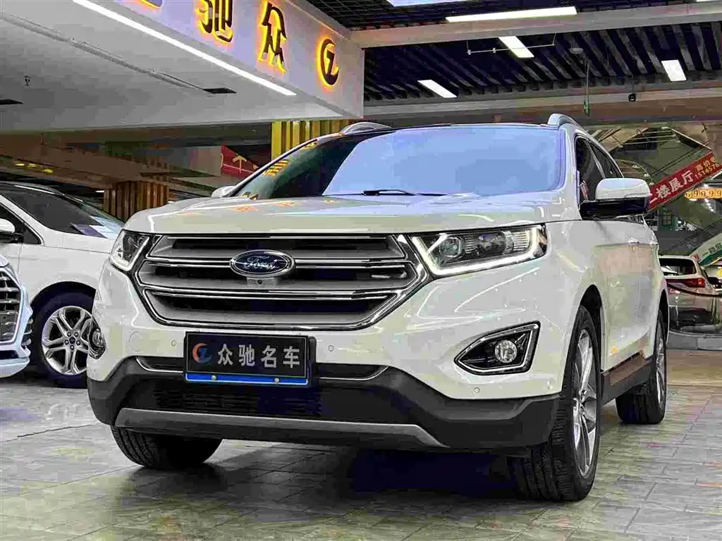 Фото 3 - Ford Edge