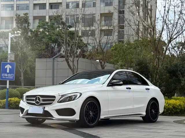 MERCEDES-BENZ C CLASS