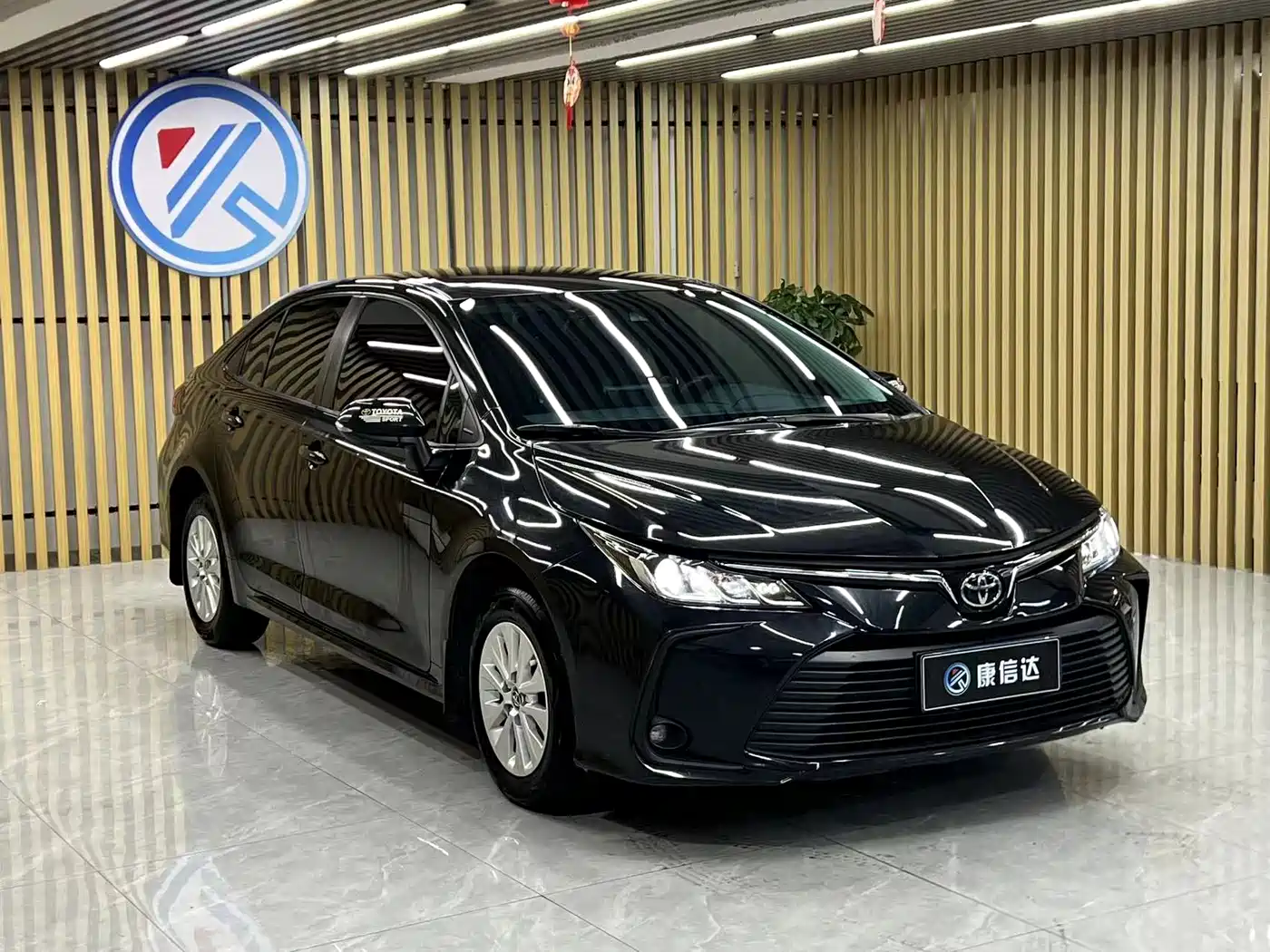 Toyota Corolla 2021 1.2T S-CVT Pioneer Edition фото 3