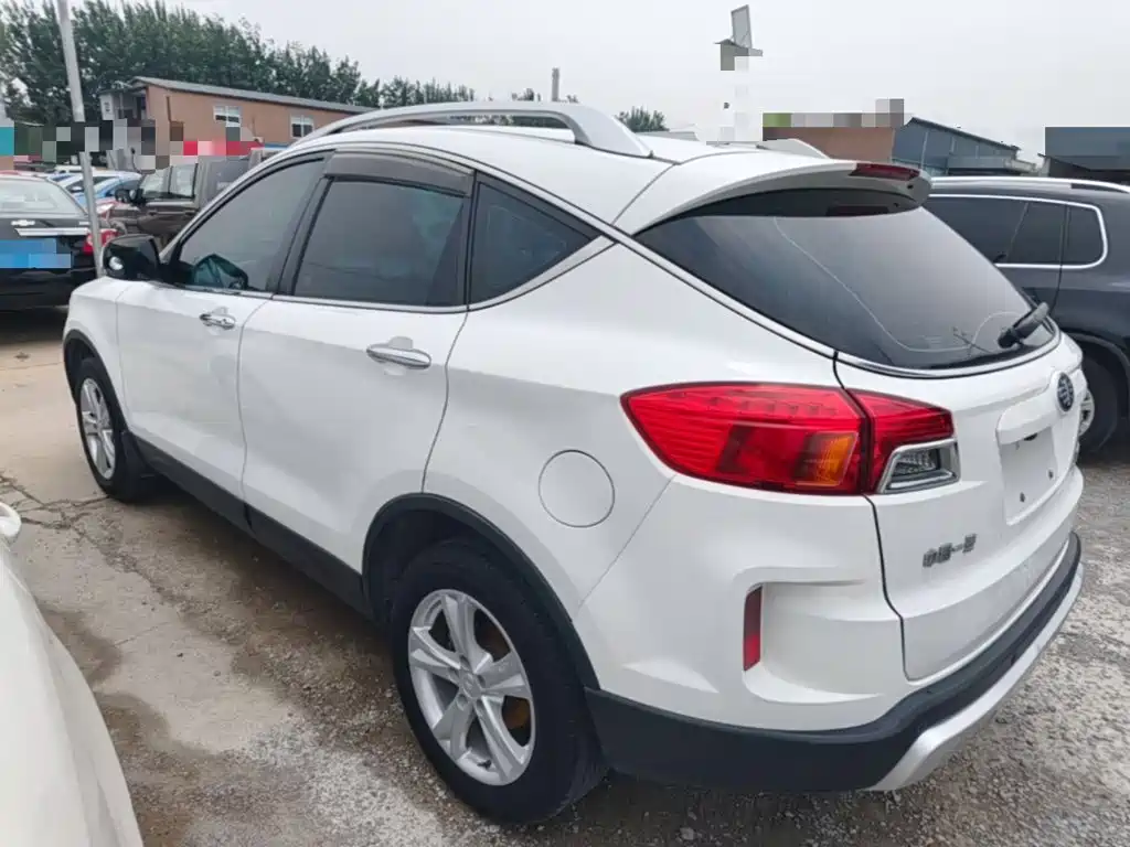 Besturn X80 2016 2015 2.0L Manual Luxury