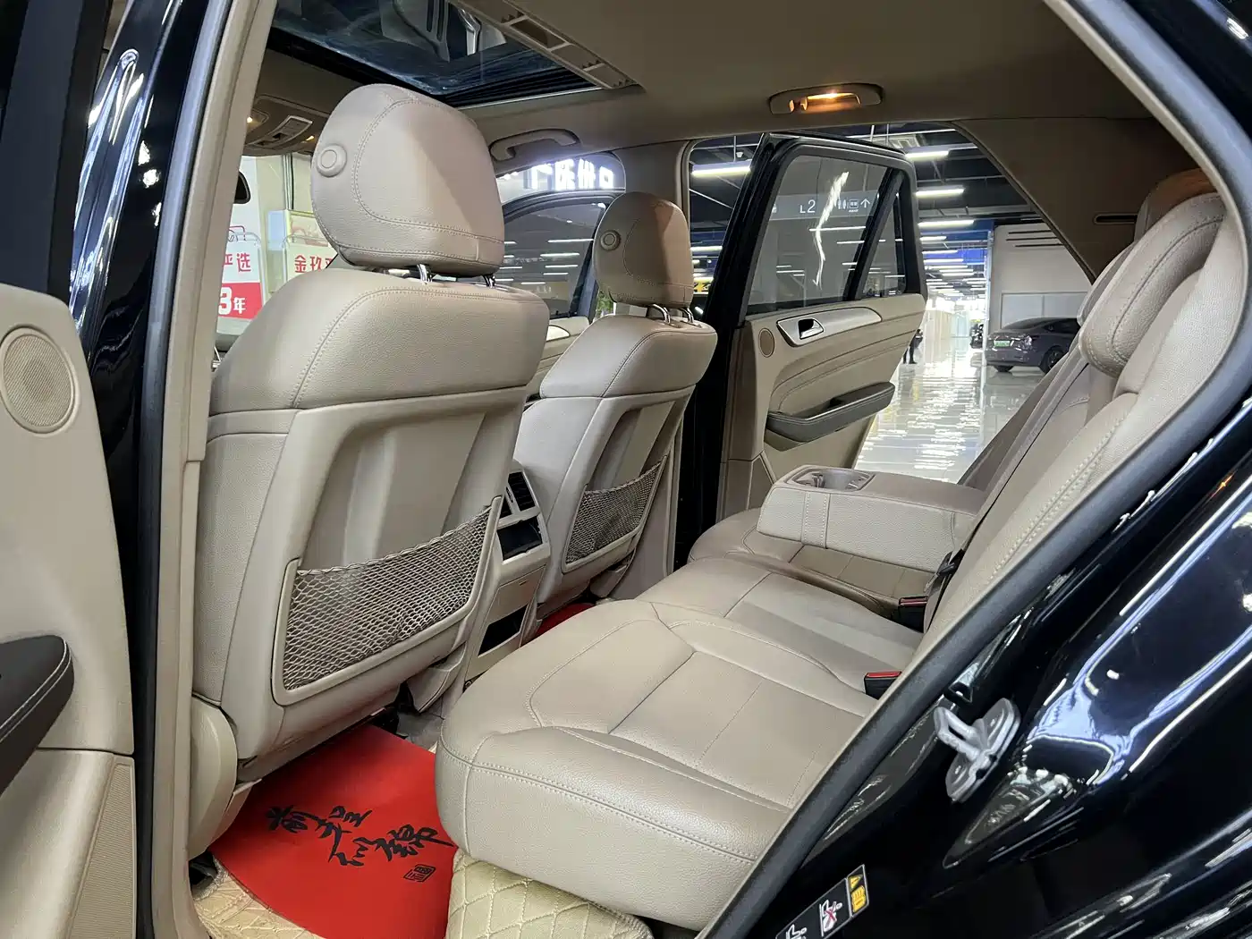 Mercedes-Benz M-Class 2014 ML 320 4MATIC фото 9