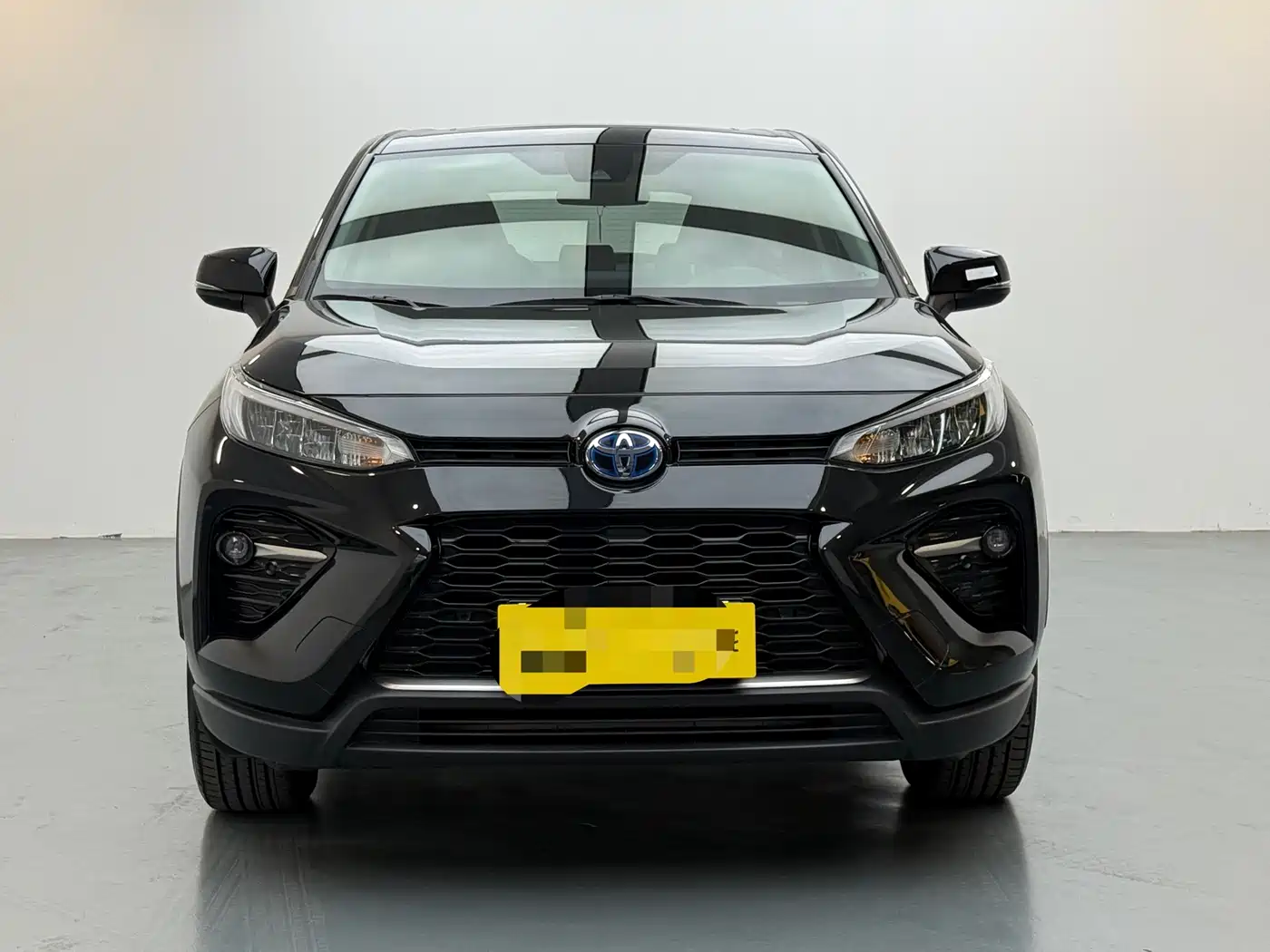 Toyota Wildlander 2023 Hybrid 2.5L E-CVT FWD Urban Edition фото 2