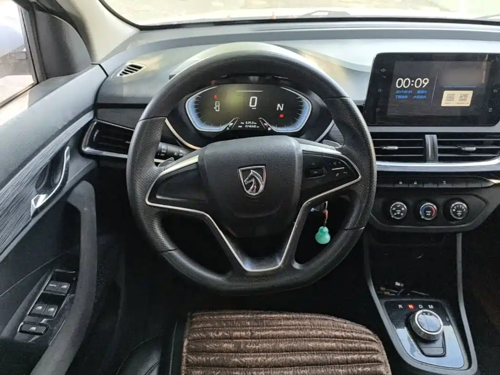 Baojun 360 2019 2018 1.5L Automatic Elite (China V)