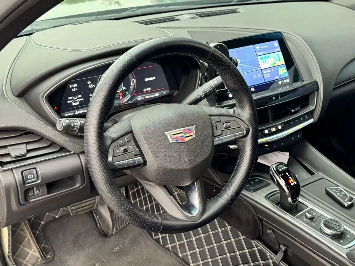 CADILLAC CT5