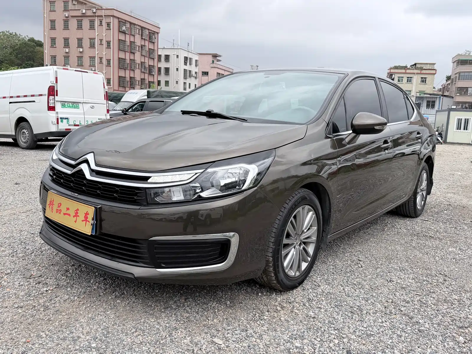 Photo 2 - Citroën C4L