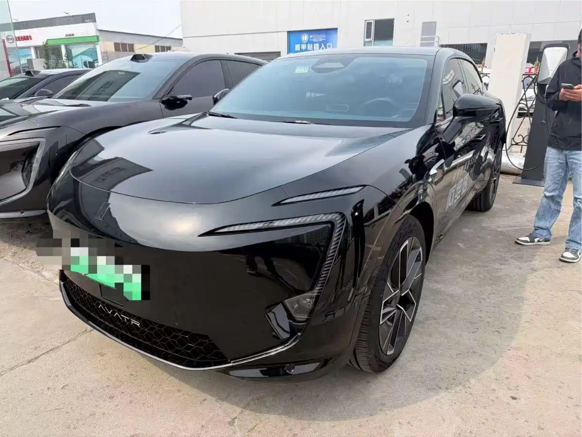 Avatr 11 2025 Facelift Max Range Extender