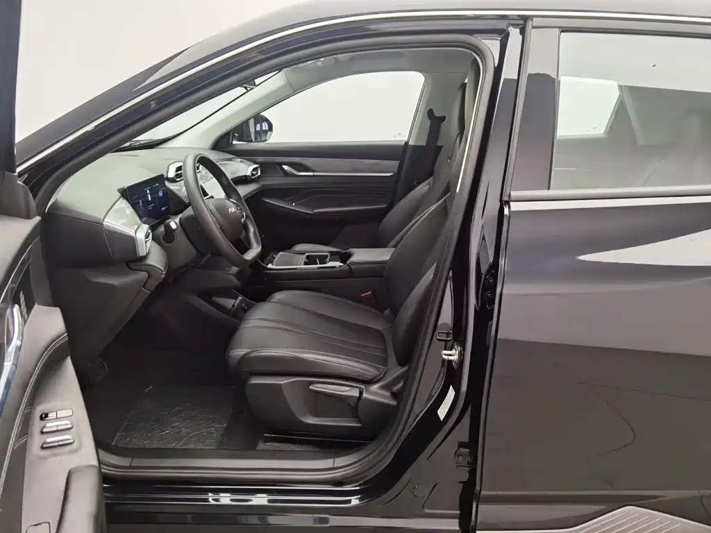 Dongfeng Aeolus SKY EV01 2025 2024 530km PRO
