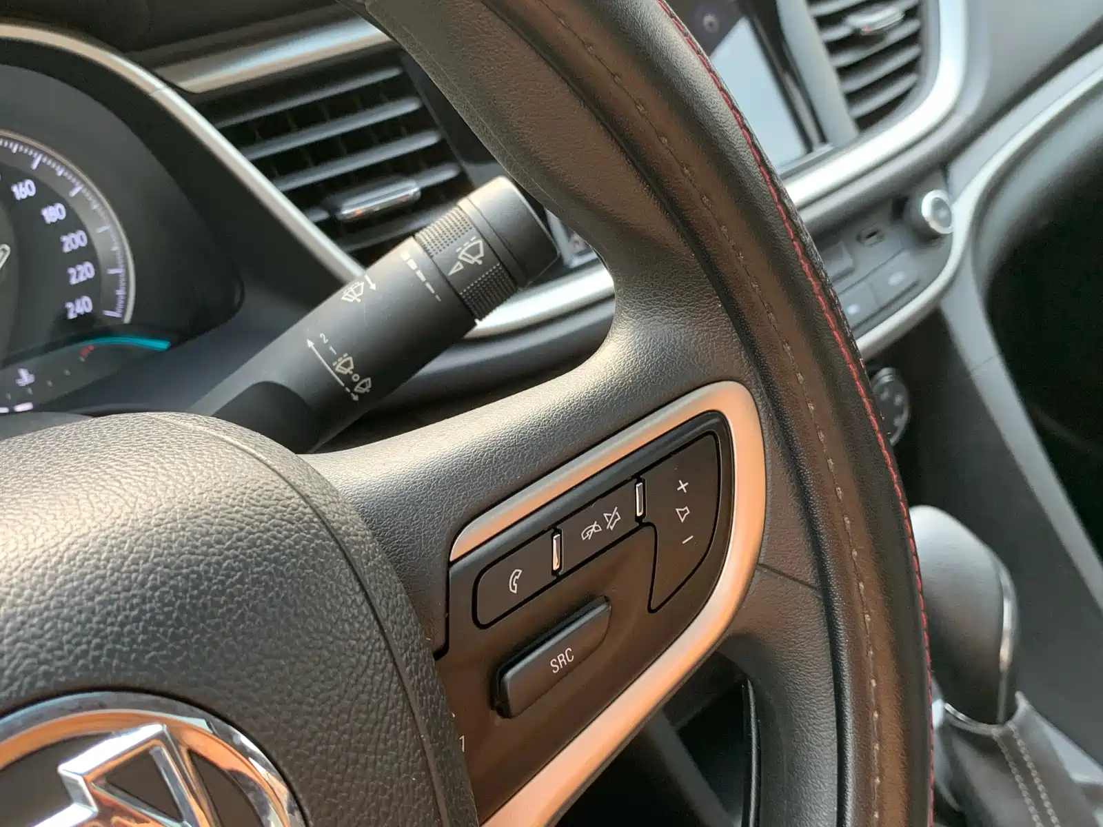 Фото 16 - Buick Excelle