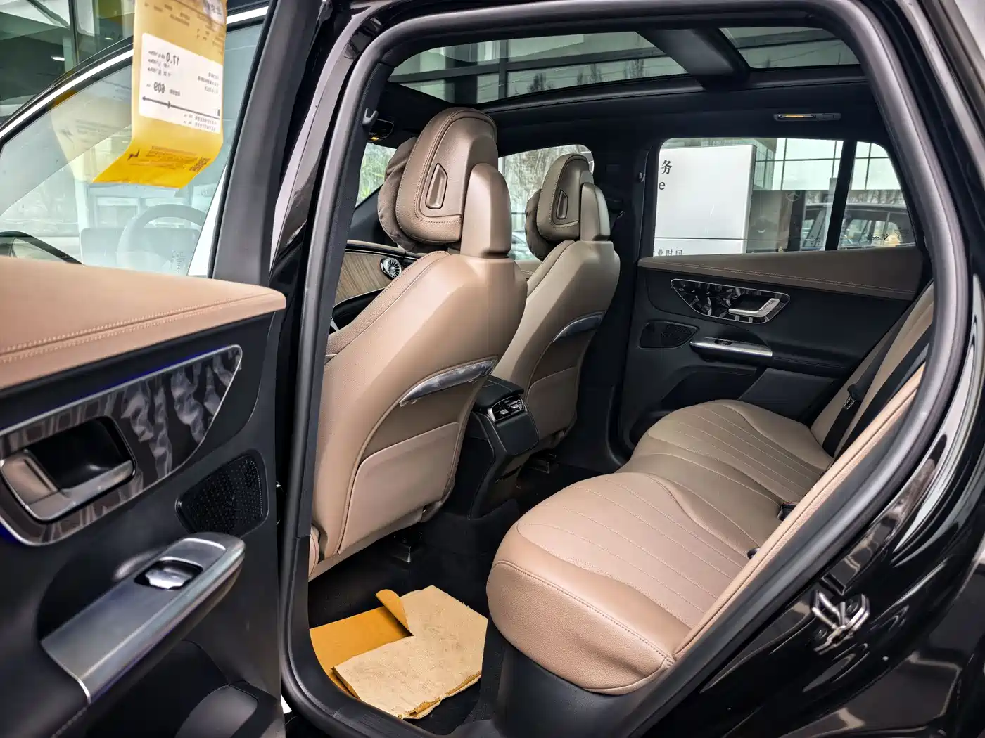 MERCEDES-BENZ EQE SUV