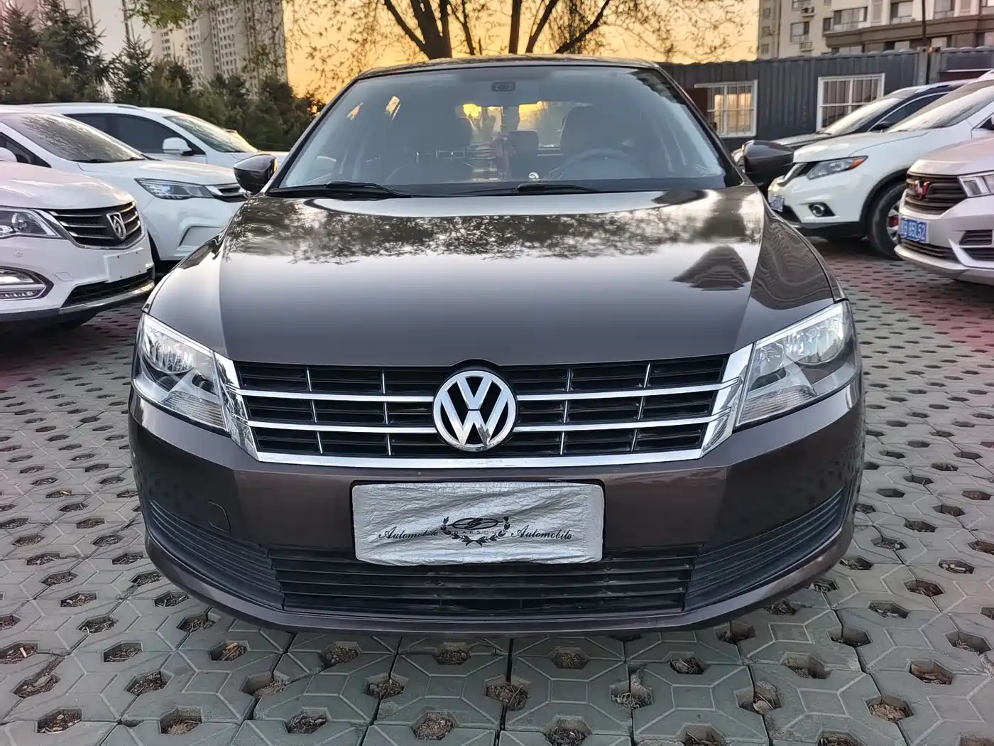 Volkswagen Lavida Tour 2013 1.6L Manual Trend Style фото 2