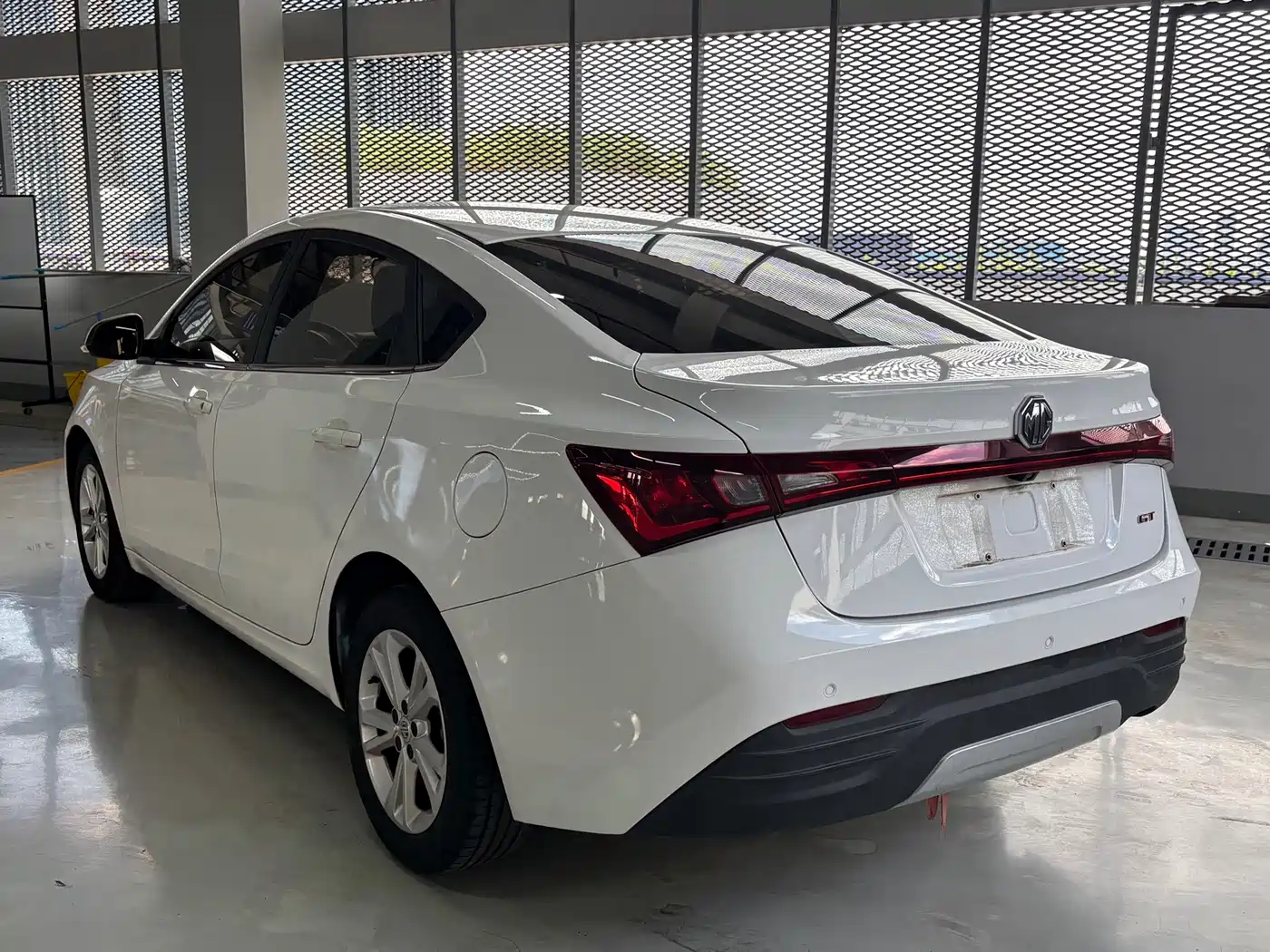 MG GT 2016 2016 Model 1.5L Automatic Premium Luxury Edition