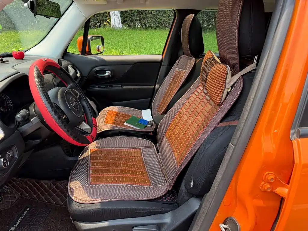 Jeep Renegade 2019 2018 Connected Large Screen Edition 180T Automatic High Energy