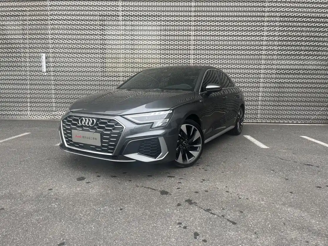 Фото 1 - Audi A3
