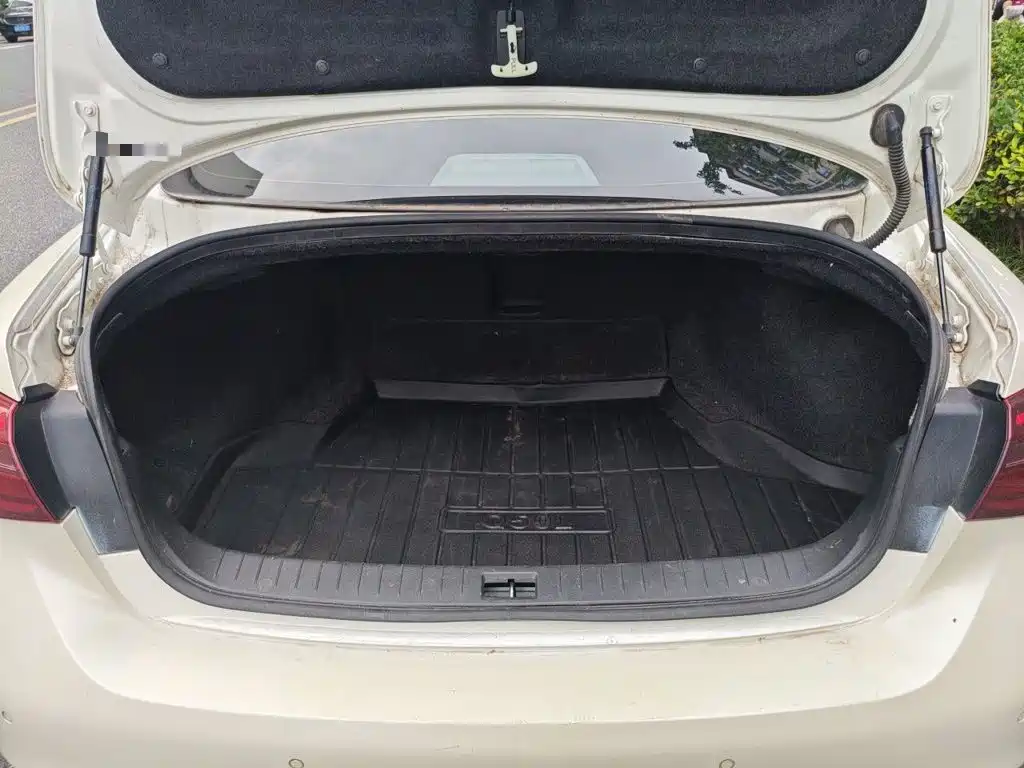 Infiniti Q50L 2021 2019 2.0T 30th Anniversary Limited Edition