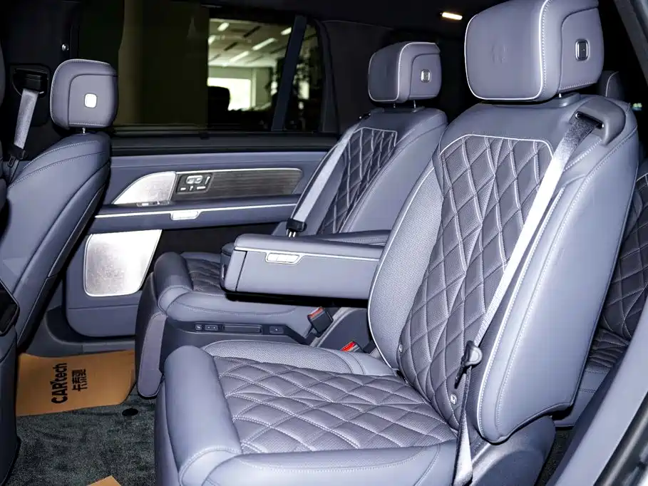 NIO ES8 2026 2025 Model 6-Seat Executive Luxury Edition