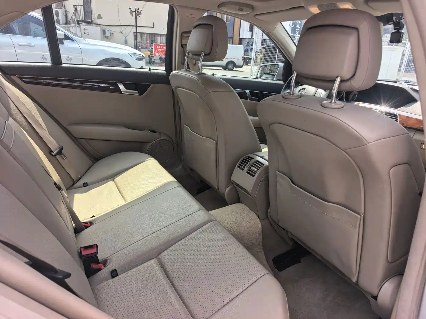 Mercedes-Benz C-Class 2013 2011 C 200 CGI Elegance