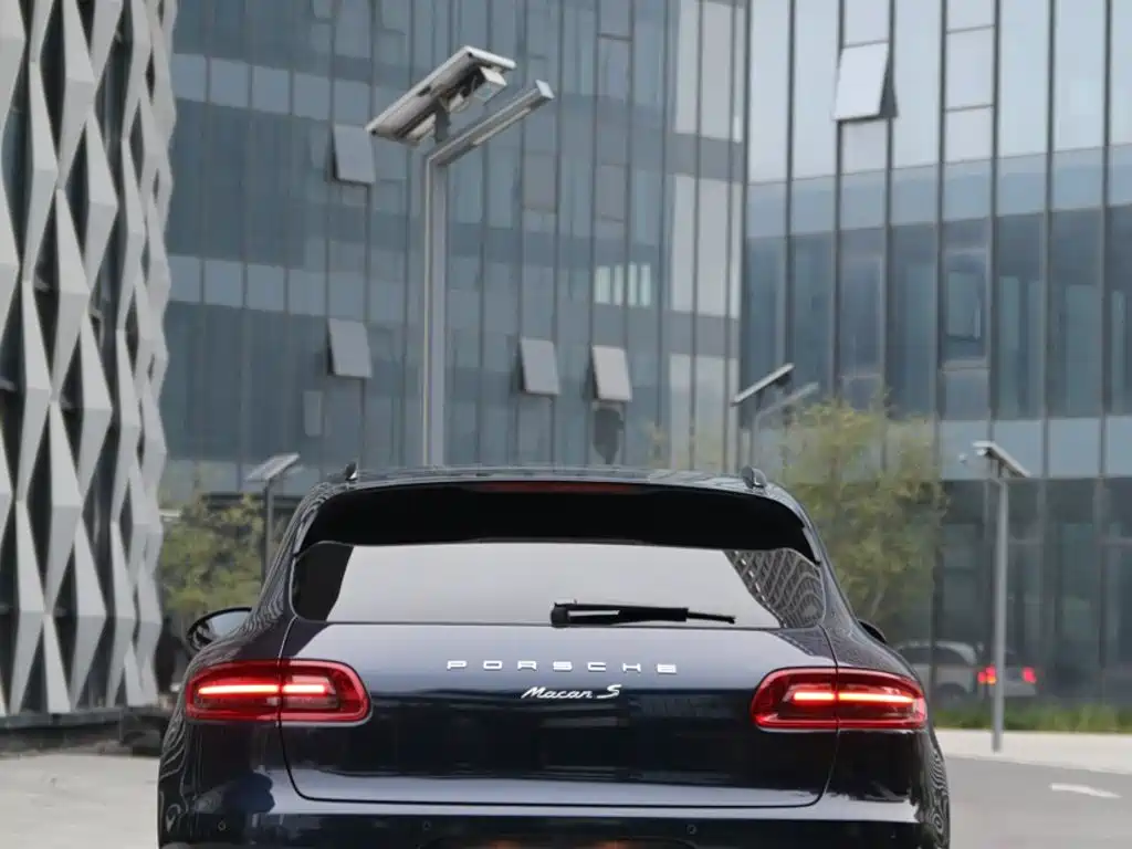 Фото 9 - Porsche Macan