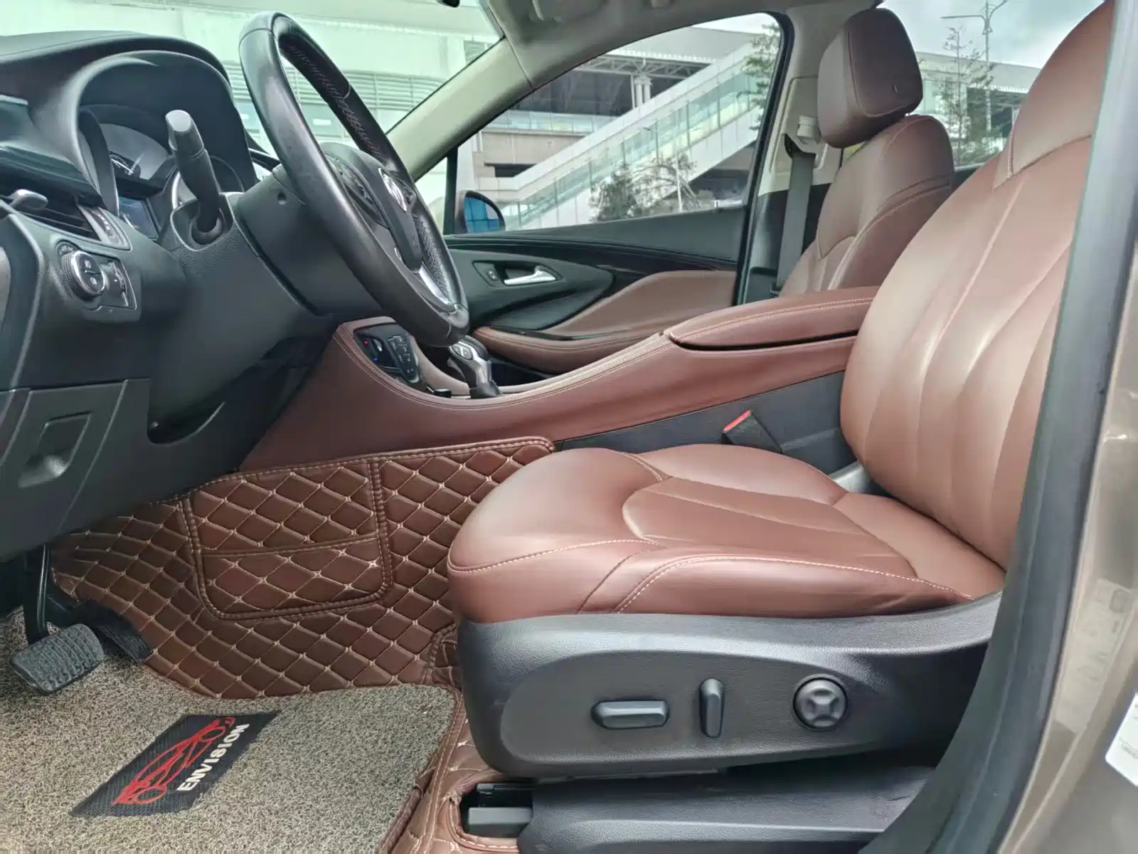 Фото 4 - Buick Envision Plus