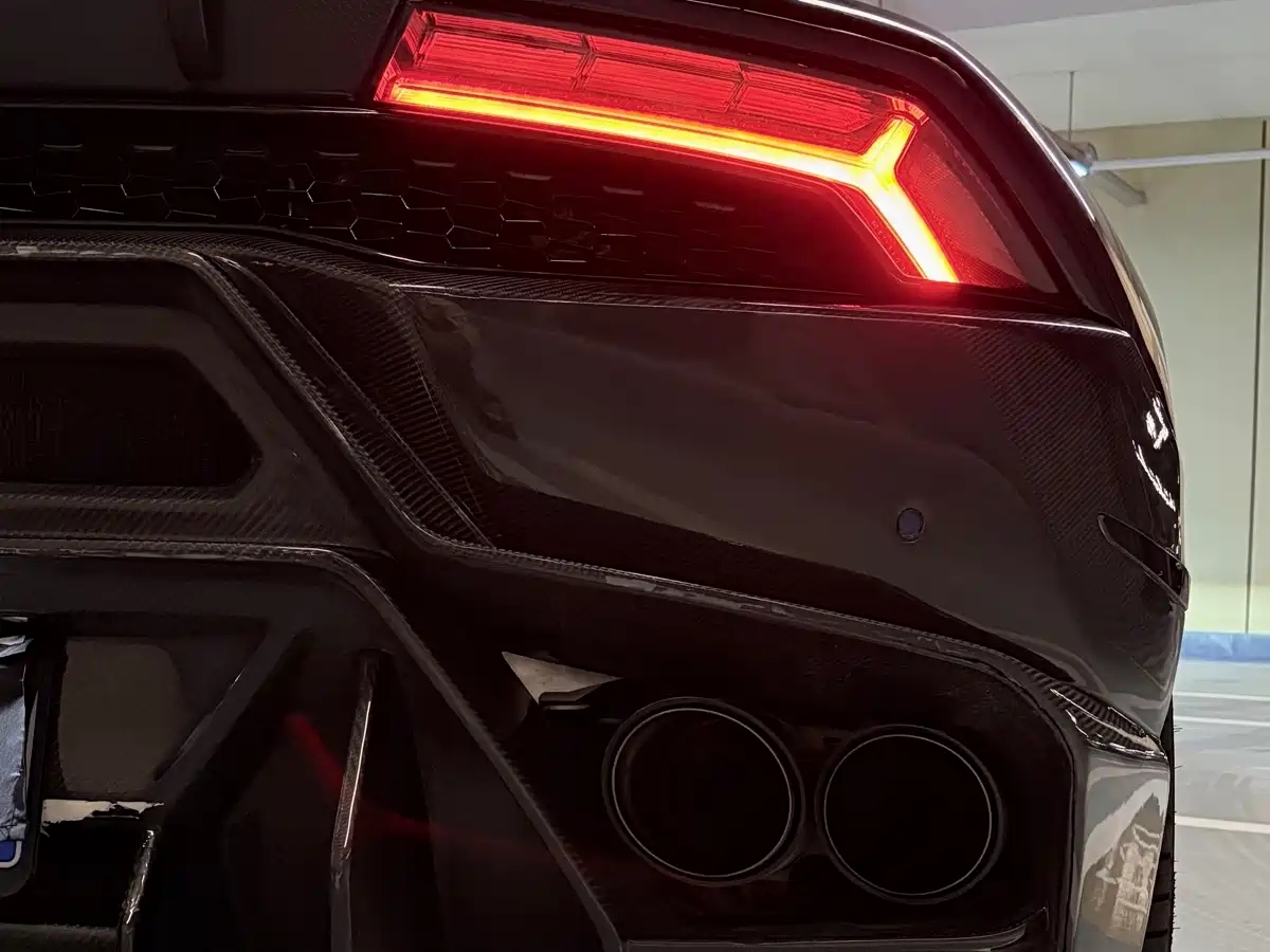 Lamborghini Huracán 2014 LP 610-4 фото 8