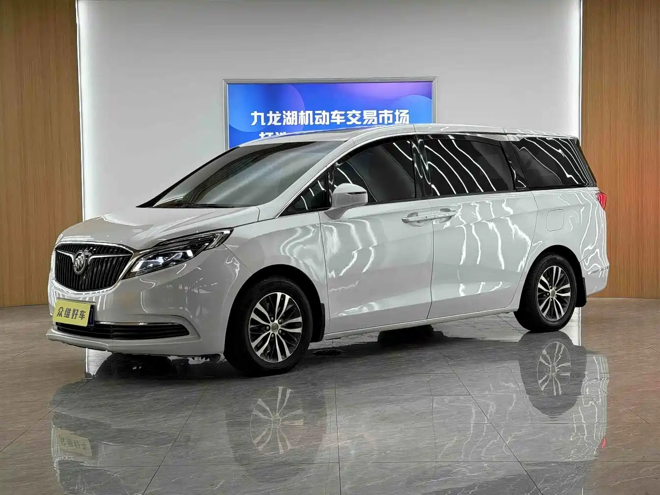 Buick GL8