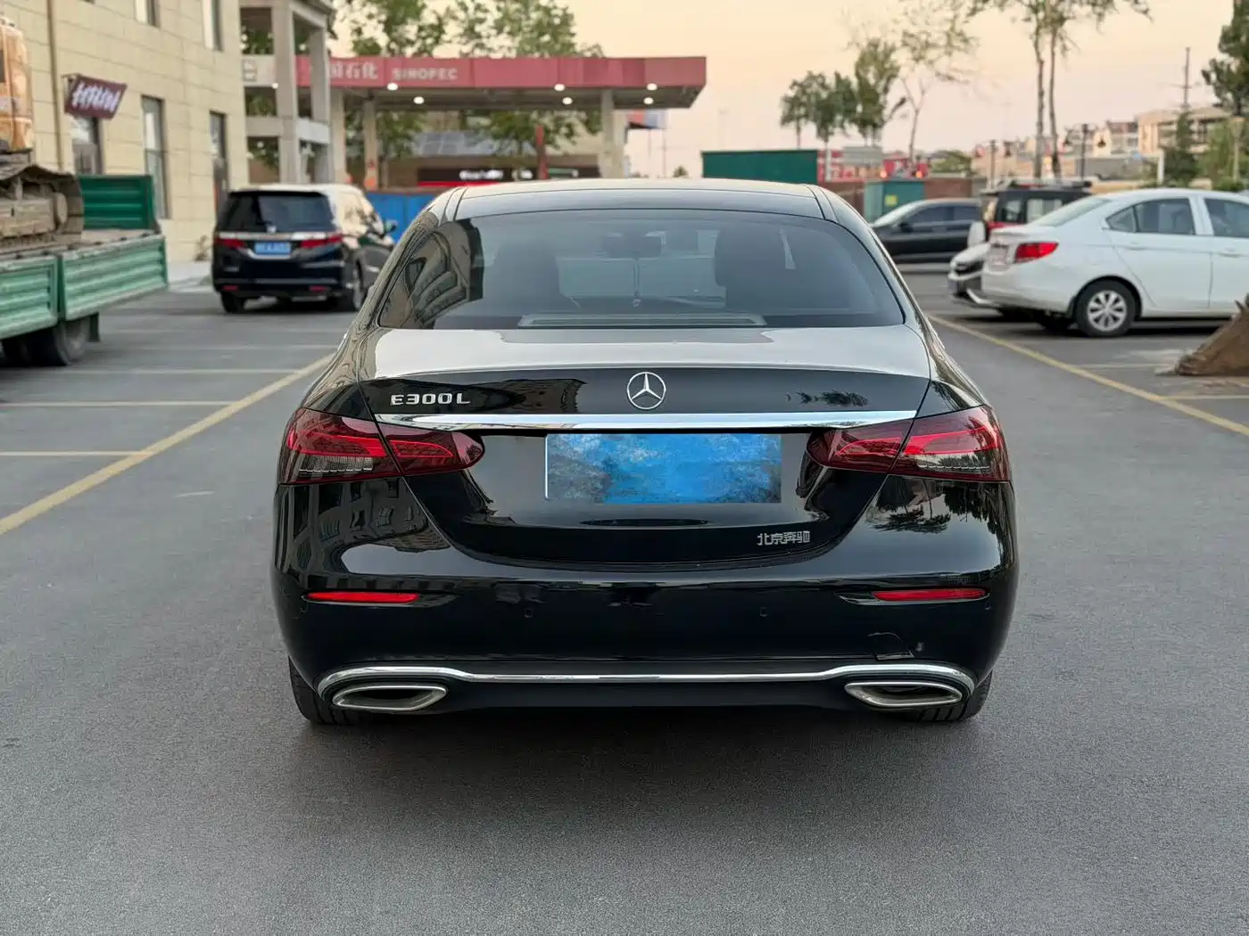 Mercedes-Benz E-Class 2022 E 260 L фото 8
