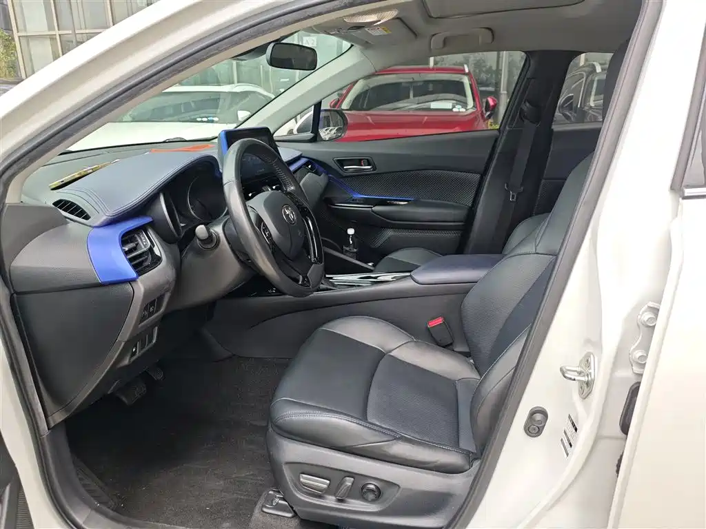 Toyota C-HR 2022 2021 2.0L Luxury Edition