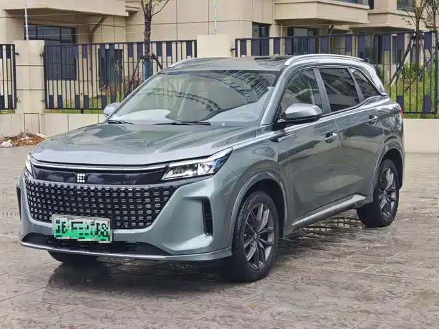 Landian Landian E5 2023 1.5L DE-i 100KM Enjoyment 7-seater