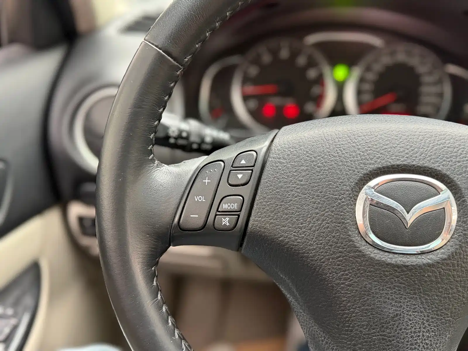 Photo 14 - Mazda 6