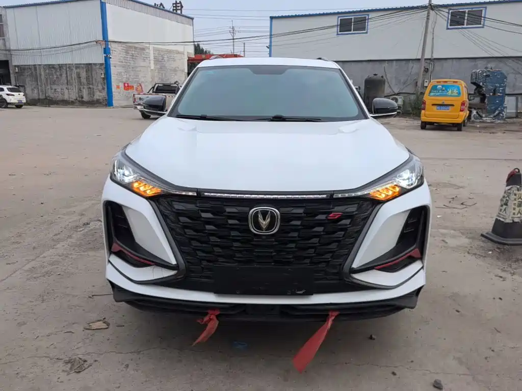 Фото 3 - Changan CS75 PLUS