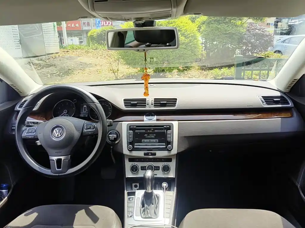 Volkswagen Magotan (Import) 2013 2012 Wagon 2.0TSI Comfort
