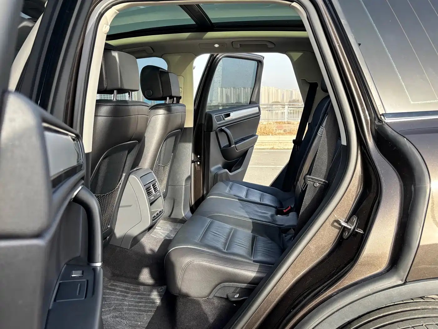 Volkswagen Touareg 2016 2016 3.0TSI Standard