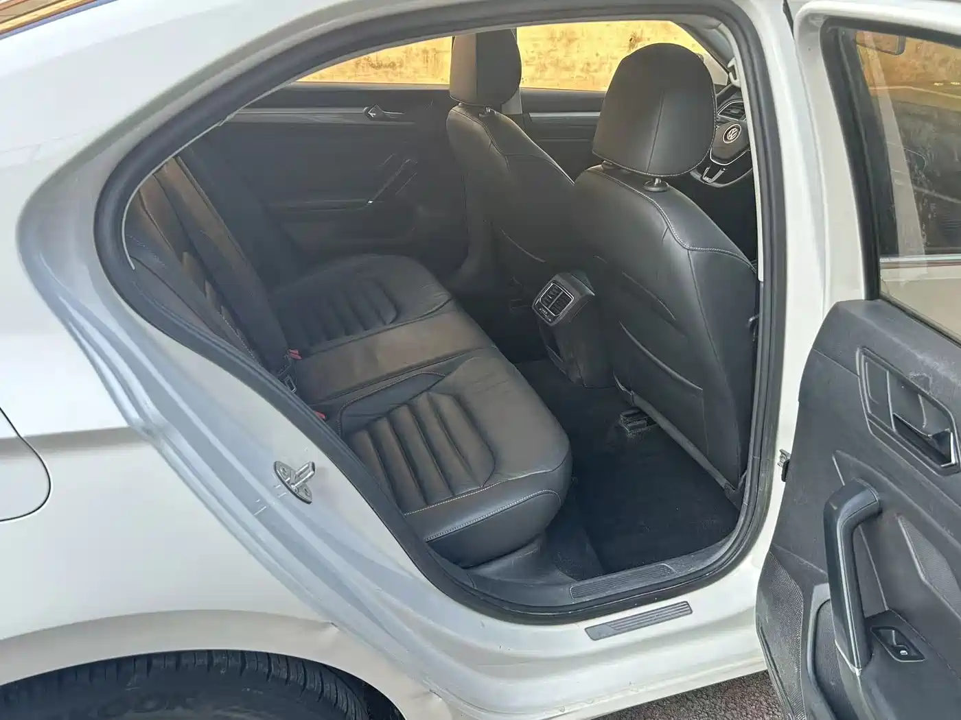 Volkswagen Lamando 2018 280TSI DSG Comfort Edition фото 11