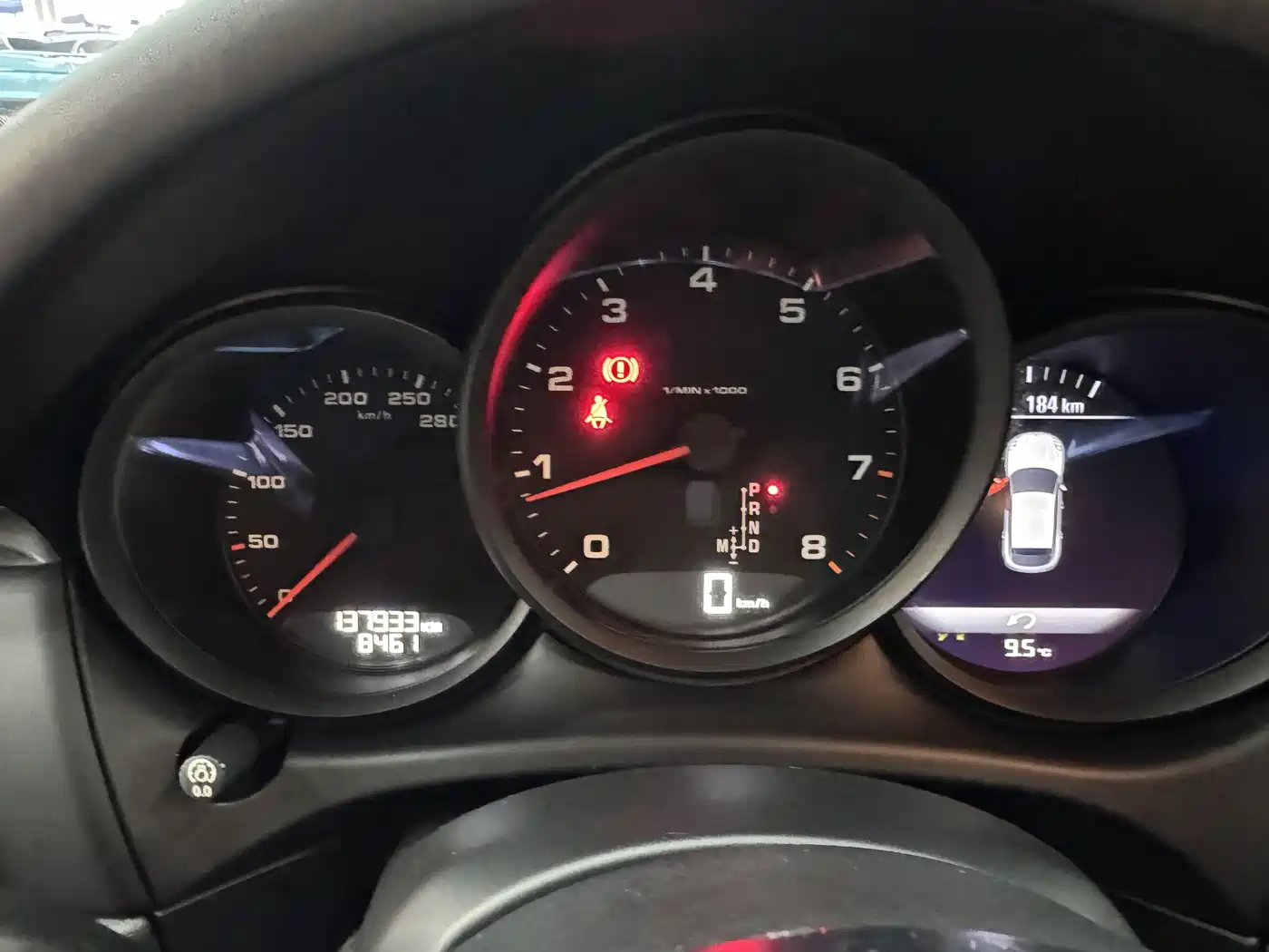 Porsche Macan 2016 Macan 2.0T фото 10