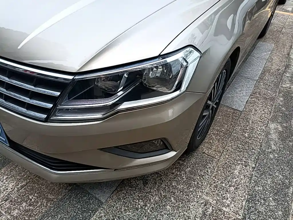 Volkswagen Jetta 2019 2019 Dream Edition 1.4L Manual Comfort