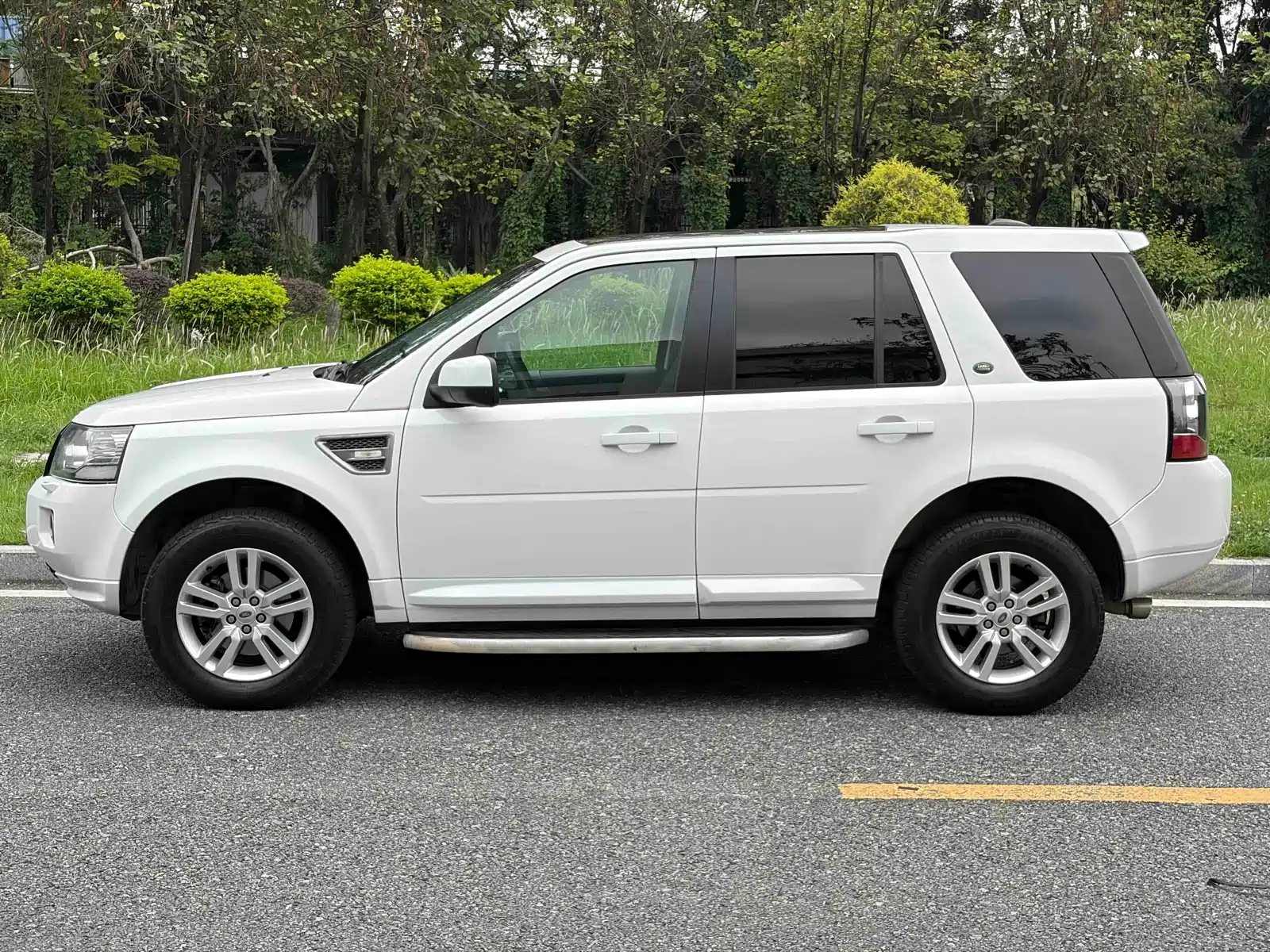 Фото 7 - Land Rover Freelander 2