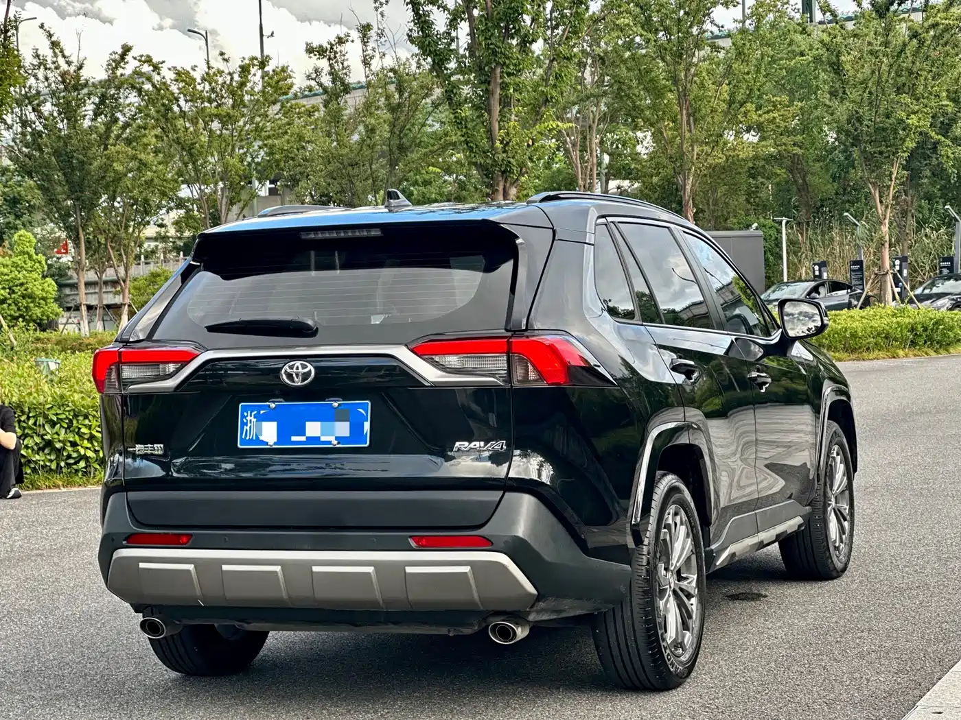 Toyota RAV4 Rongfang 2025 2024 2.0L CVT FWD Style Plus Edition