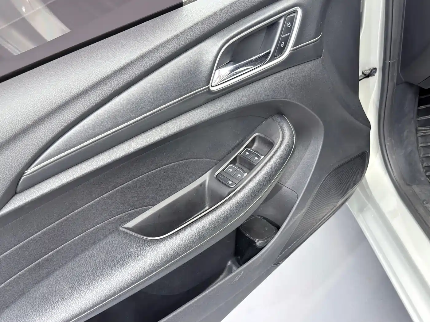 Roewe Ei5 2018 2018 Internet Flagship Edition
