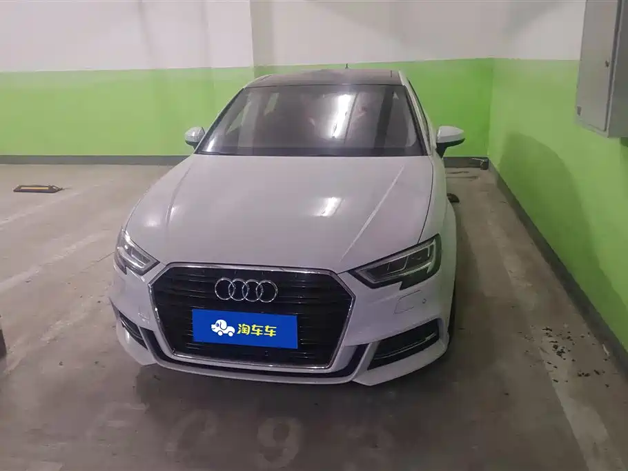 Audi A3 2019 Sportback 35 TFSI Fashion China VI фото 2