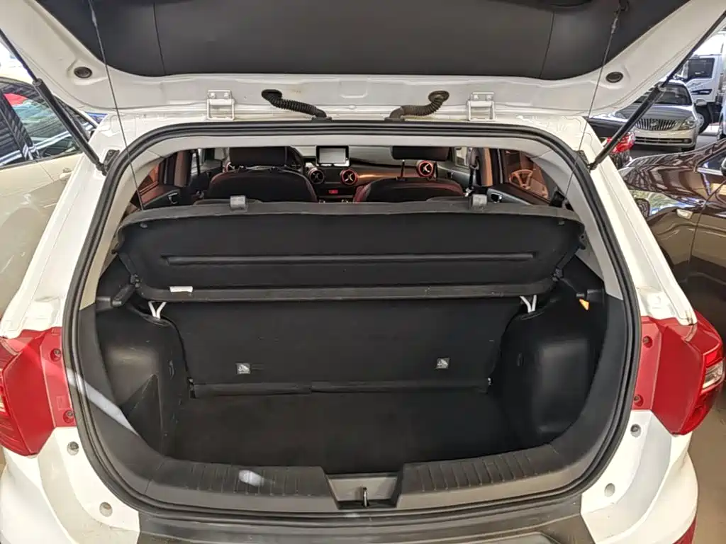 BAIC Senova X25 2017 2015 1.5L Manual Comfort