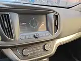 Фото 6 - Roewe 360