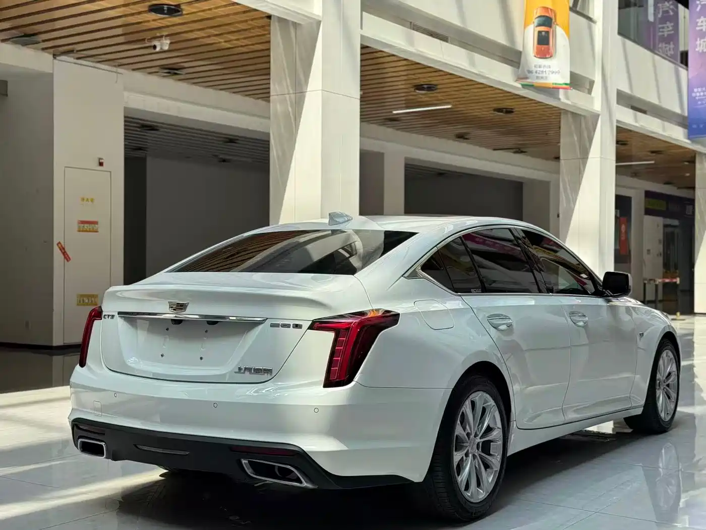 CADILLAC CT5