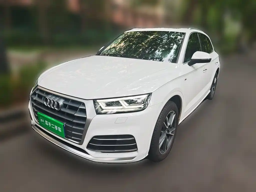 Audi Q5L 2020 Facelift 40 TFSI Honor Fashion