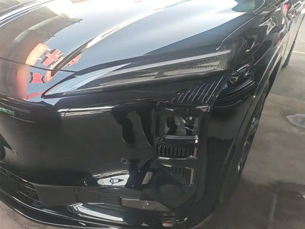 Hongqi Tian Gong 08 2025 680 AWD Smart Selection Edition фото 24