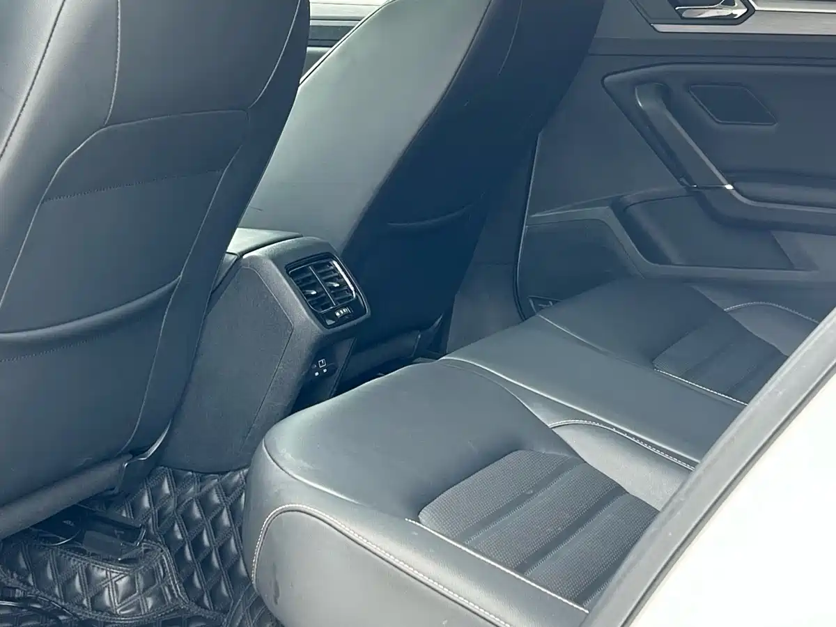 Volkswagen Lamando 2021 Facelift 280TSI DSG Comfort Edition фото 5