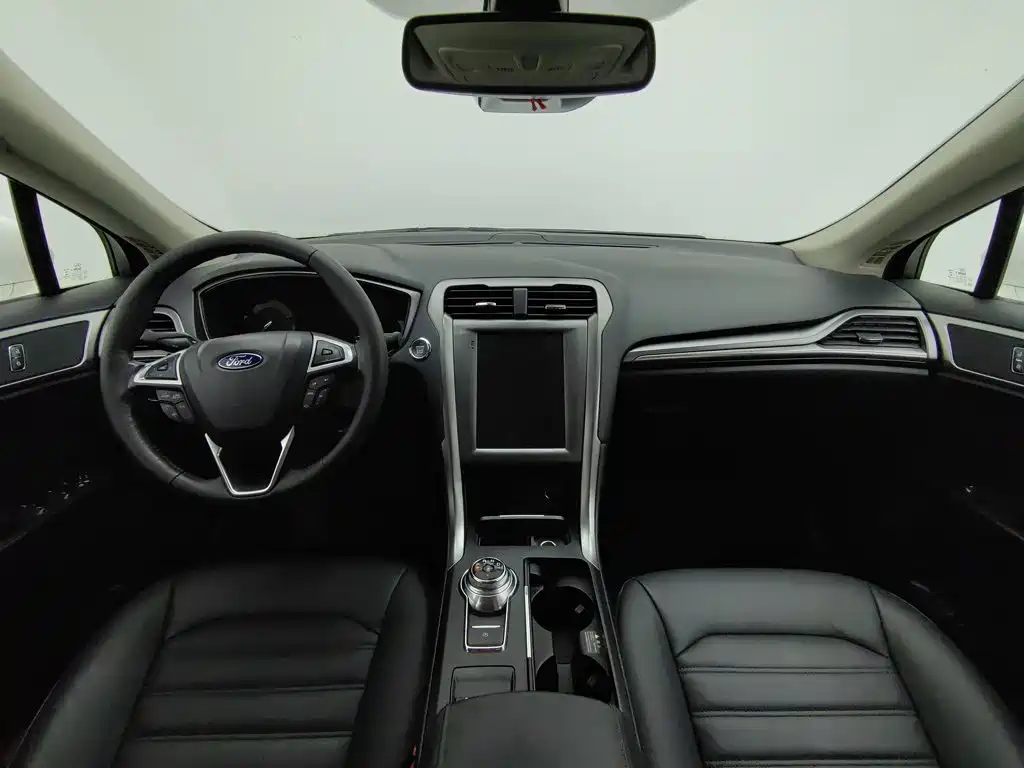 Фото 5 - Ford Mondeo