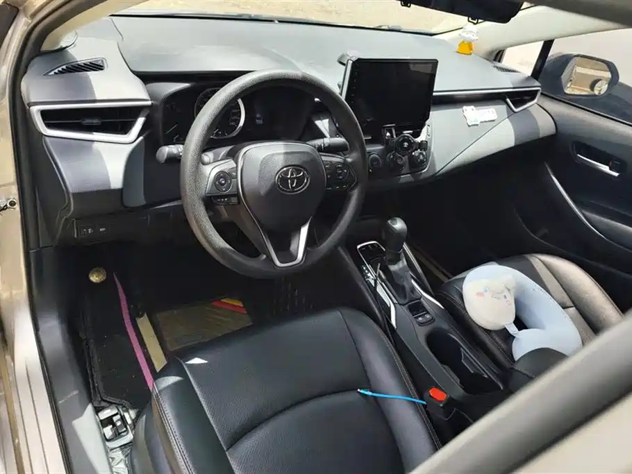 Toyota Corolla 2019 1.2T S-CVT GL Pioneer Edition фото 12