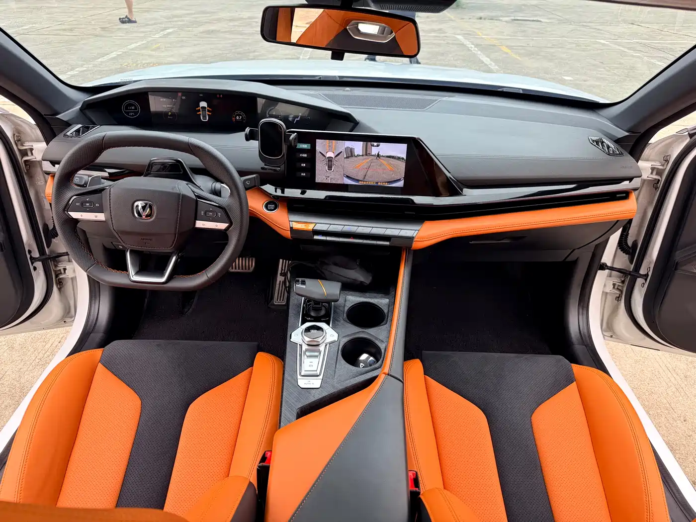 CHANGAN UNI-V