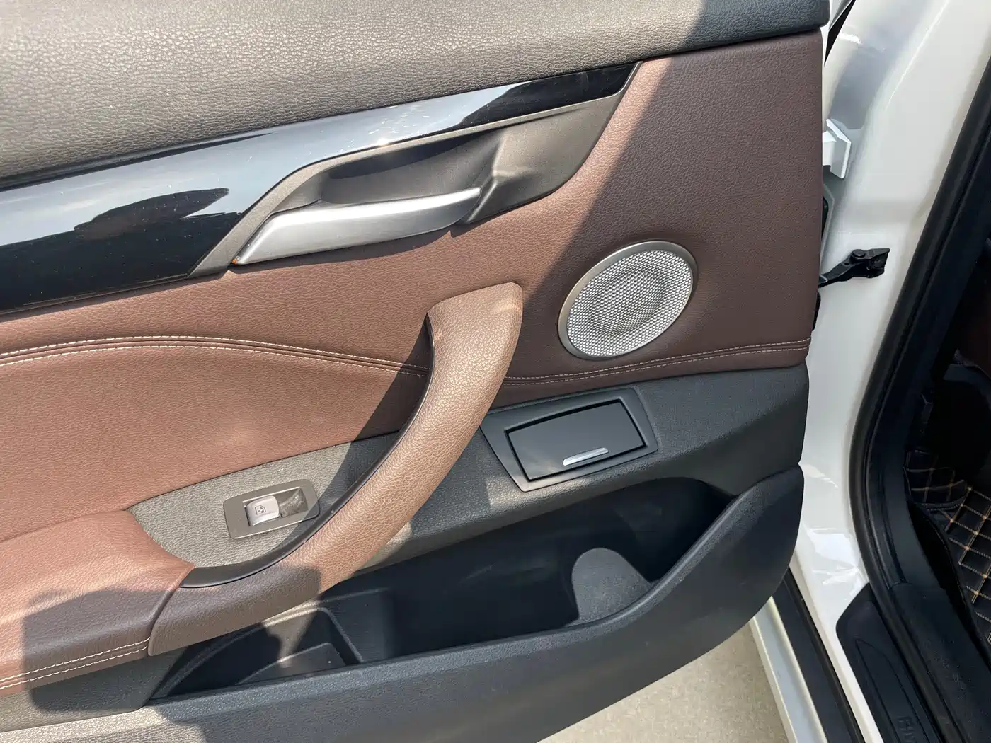 BMW X1 2022 sDrive20Li Fashion фото 16