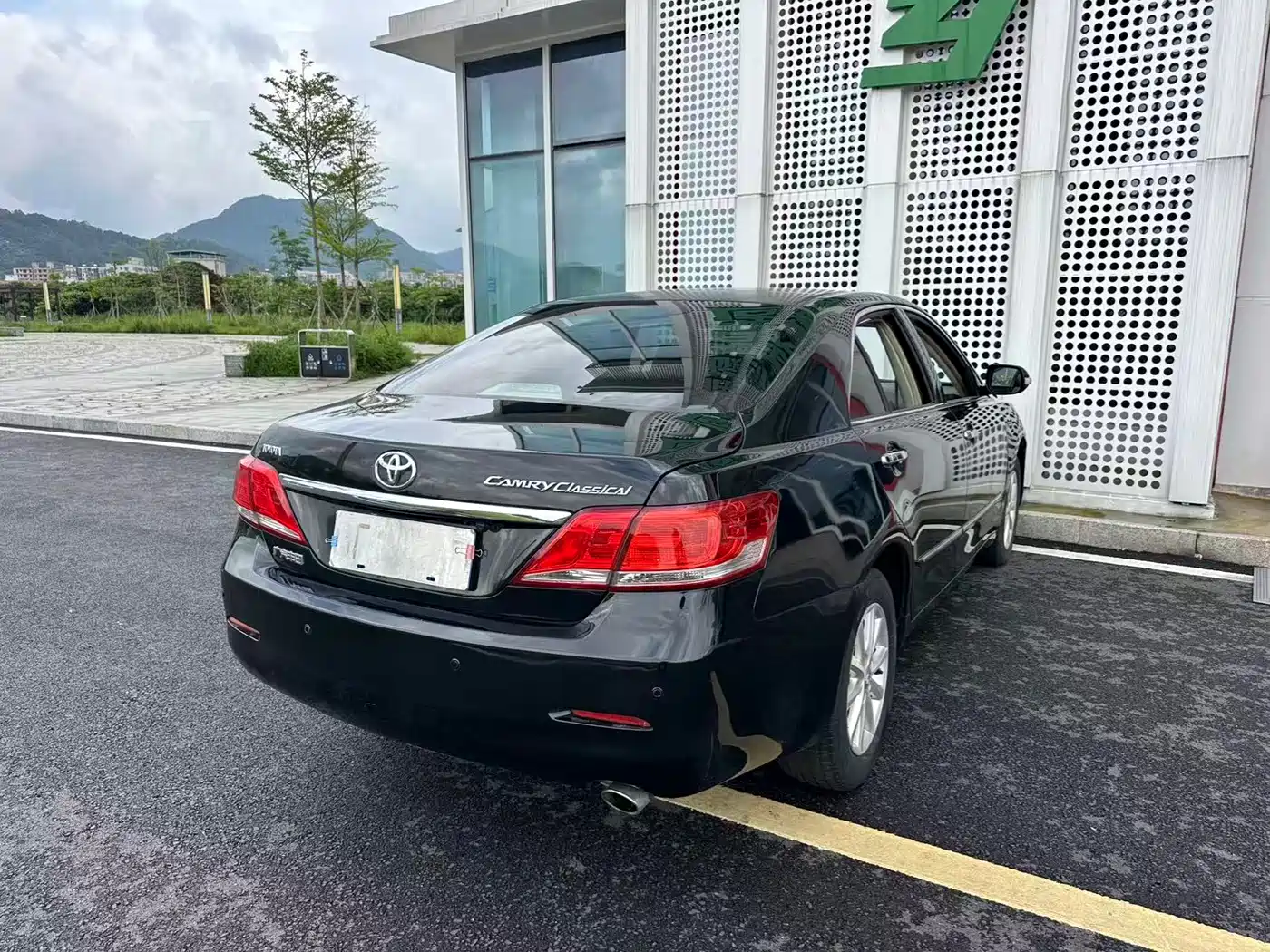 Toyota Camry 2013 200G Classic Luxury Edition фото 28